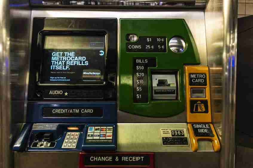 Expendedor automático-de billetes de metro en Nueva York