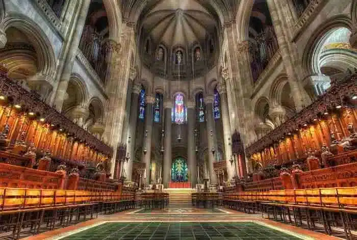 Interior de la Catedral de San Juan el Divino, Nueva York