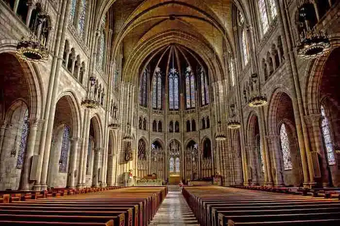 El interior de la RIverside Church, Nueva York