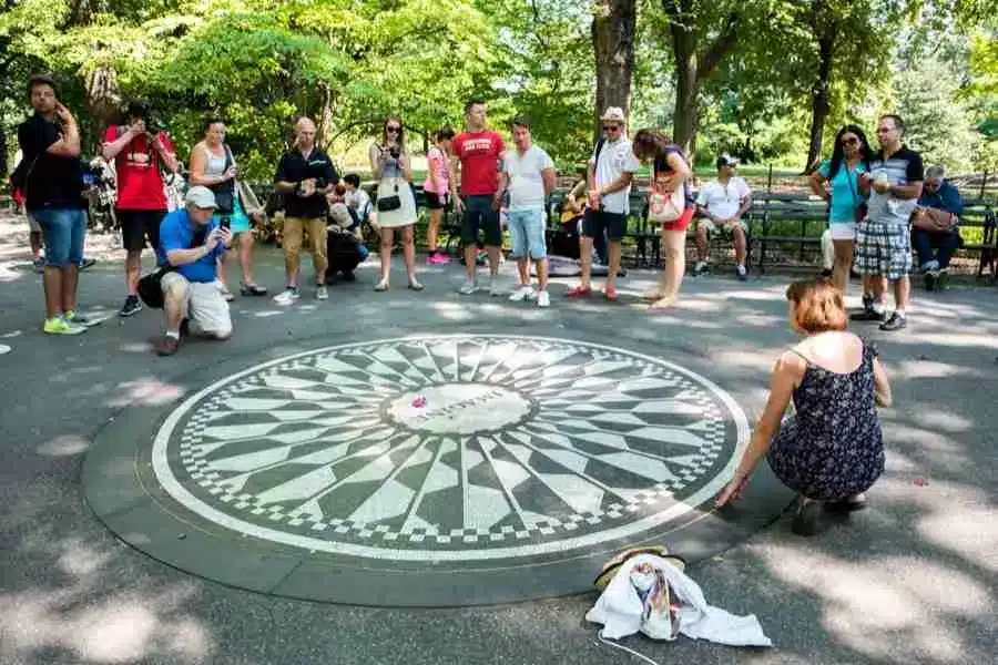 El famoso mosaico de Imagine en Strawberry Fields, Central Park